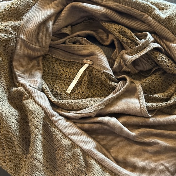 Free People Brown Off the shoulder shirt semi cropped long sleeve waffle top - Picture 15 of 15